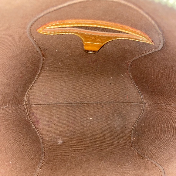 Louis Vuitton Monogram Ellipse - Picture 6 of 7